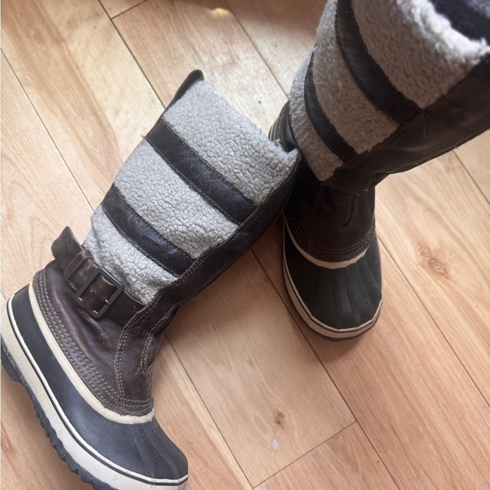 Sorel Brown and Cream Winter Boots